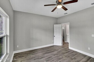 944 Alderside St in Jacksonville, FL - Building Photo - Building Photo