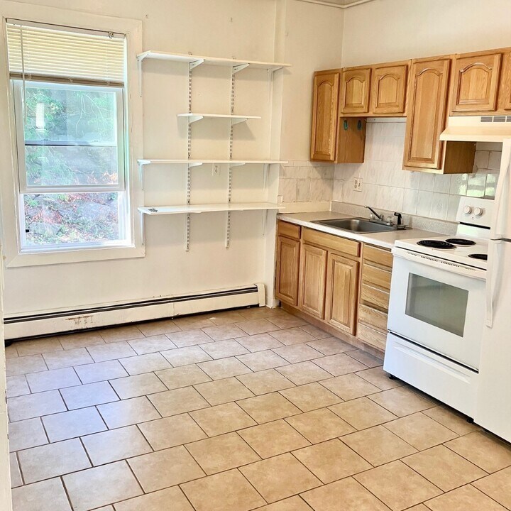 17 Carmel St in Boston, MA - Building Photo