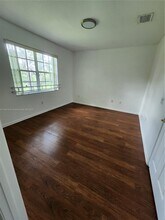 2762 SW 85th Ave in Miramar, FL - Foto de edificio - Building Photo