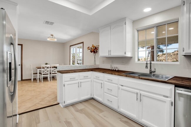property at 5816 Buena Suerte Rd