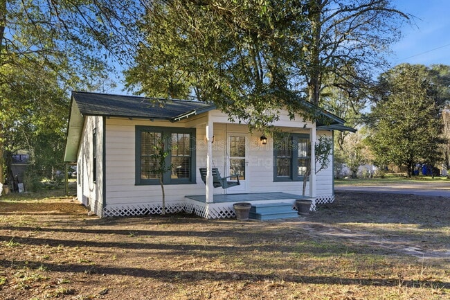 20 Martha Ave in Hattiesburg, MS - Building Photo - Building Photo