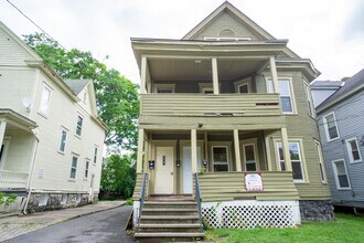 833 Sumner Ave in Syracuse, NY - Building Photo - Building Photo