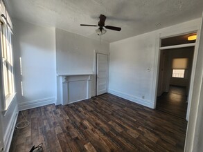 524 Middle Ave in Wilmerding, PA - Building Photo - Building Photo