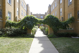 Touhy - by - the - Lake in Chicago, IL - Building Photo - Building Photo