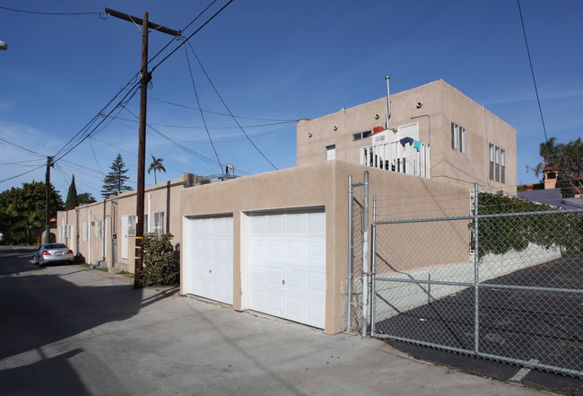 1125 25th St in San Diego, CA - Foto de edificio - Building Photo