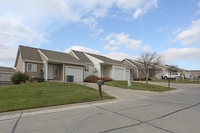 9 Units Manhattan, KS(Near Fort Riley)