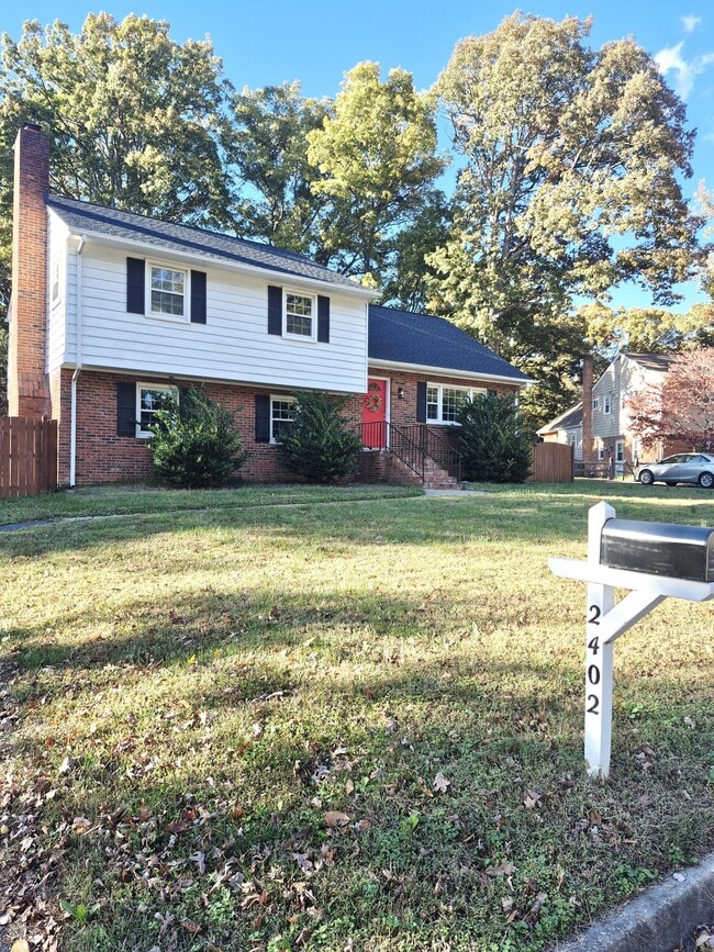 property at 2402 Fon Du Lac Rd