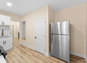 3744 N Carlisle St in Philadelphia, PA - Building Photo - Building Photo