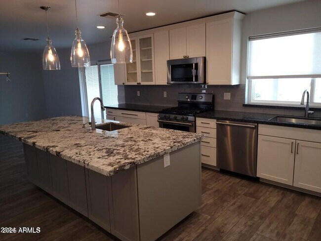 2821 E Cortez St in Phoenix, AZ - Building Photo - Building Photo