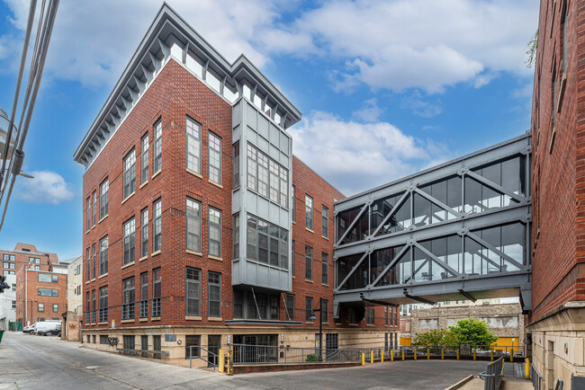 property at 2328 Champlain St NW