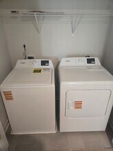 7020 Eclipse Trl in Whitsett, NC - Building Photo - Building Photo