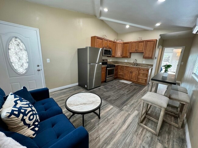 property at 1030 Jefferson Ave