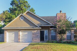 2711 Knollbrook Ln in Spring, TX - Building Photo
