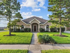2028 Verde Valley Dr in League City, TX - Building Photo