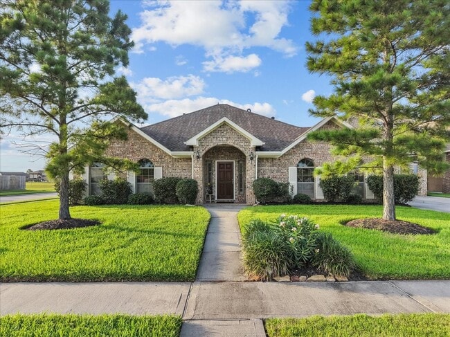 property at 2028 Verde Valley Dr