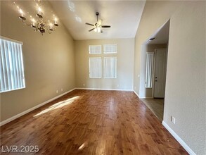 11234 Dolcetto Dr in Las Vegas, NV - Building Photo - Building Photo