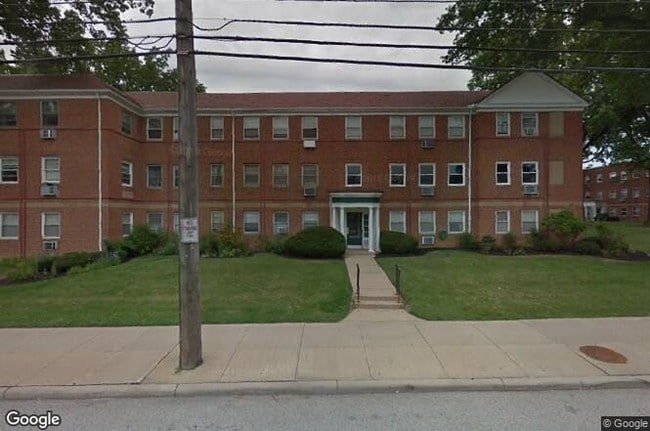 13765 Cedar Rd, Unit 102