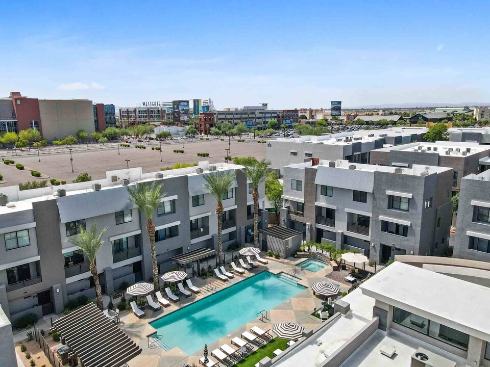 Zone Westgate in Glendale, AZ - Building Photo