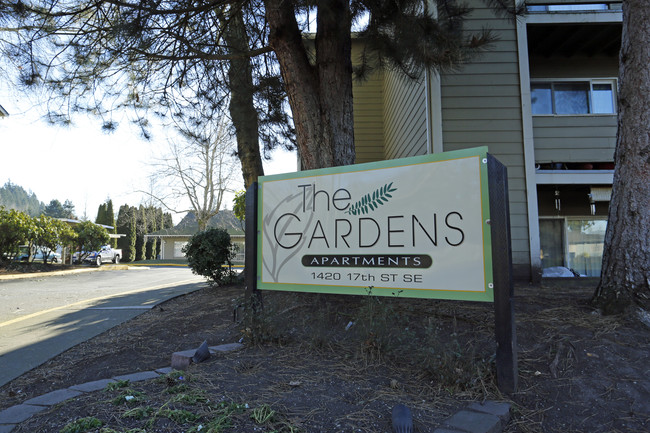 The Gardens Apartments photo'