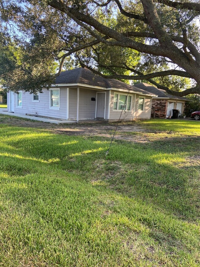 715 Washington St in South Houston, TX - Building Photo - Building Photo