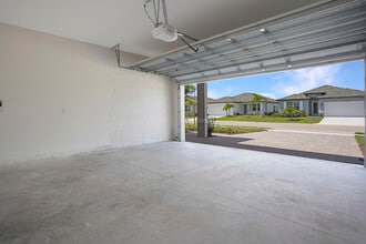16845 Cayo Key Dr in Port Charlotte, FL - Building Photo - Building Photo