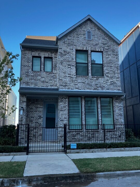 522 Winners Cir in Rowlett, TX - Building Photo