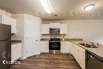 270 Christopher St in Duncan, SC - Building Photo - Building Photo