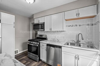 9517 Lydell Dr in Affton, MO - Building Photo - Building Photo