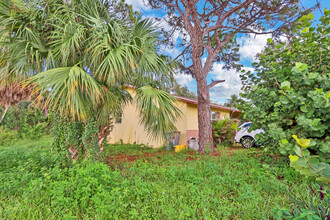 2777 Donald Ross Rd in Palm Beach Gardens, FL - Building Photo - Building Photo