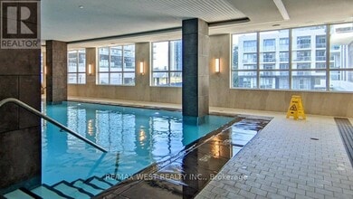 65 Annie Craig Dr in Toronto, ON - Building Photo - Building Photo