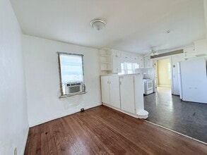 609 S Taylor Ave in Belle, MO - Building Photo - Building Photo