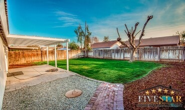 6809 Firebaugh St in Bakersfield, CA - Building Photo - Building Photo