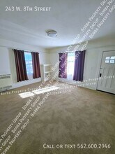 243 W 8th St in Long Beach, CA - Building Photo - Building Photo