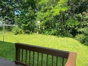 106 Erregger Rd in Syracuse, NY - Building Photo - Building Photo