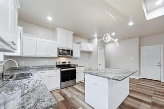 813 Oneal St in Greenville, TX - Building Photo - Building Photo