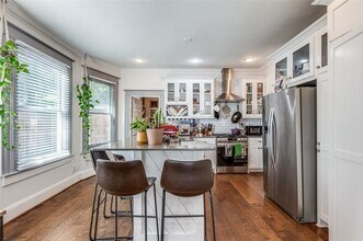 615 N Carroll Ave in Dallas, TX - Building Photo - Building Photo