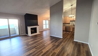 1005 Santee Dr in Gillette, WY - Building Photo