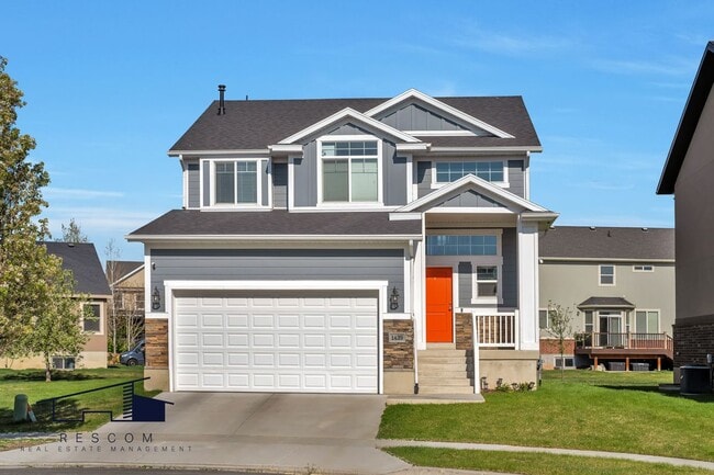 property at 1439 Dunbar Ln