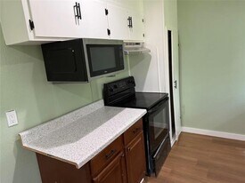 618 Franklin Ave in Pottsboro, TX - Building Photo