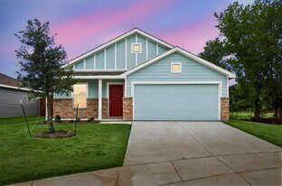 7725 Skier Dr in McKinney, TX - Building Photo