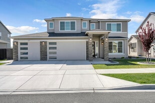 2613 Morris Ave in Richland, WA - Building Photo