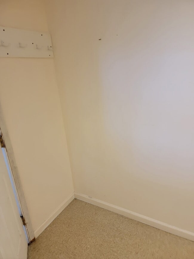 11708 Locust Dale Ct in Bowie, MD - Foto de edificio - Building Photo