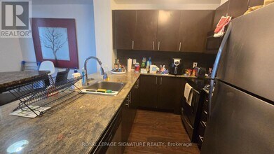 25 Cole St in Toronto, ON - Building Photo - Building Photo