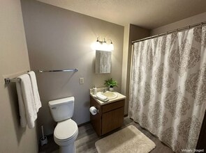 Welcome to Somerset Village! in Somerset, IN - Foto de edificio - Building Photo