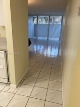 10815 SW 112th Ave in Miami, FL - Building Photo - Building Photo