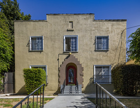 406 S Coronado St in Los Angeles, CA - Building Photo - Primary Photo