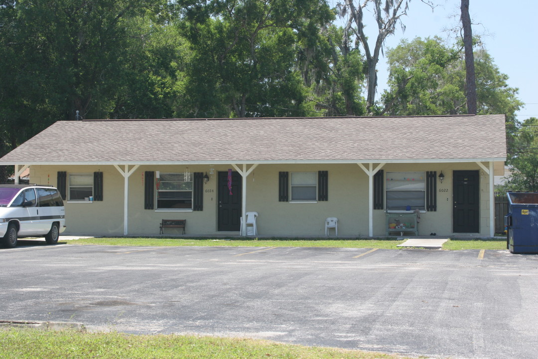 6024 Antrim St in New Port Richey, FL - Building Photo