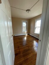 31 Elmer St in Hartford, CT - Building Photo - Building Photo