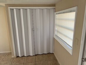 3310 Lexington St in Sarasota, FL - Building Photo - Building Photo