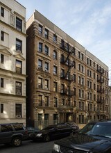 4-6 W 108th St in New York, NY - Building Photo - Building Photo